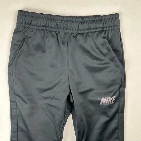 Nike Boys Standard Fit Pull On Active Training Pants NWT - Picture 2 of 14